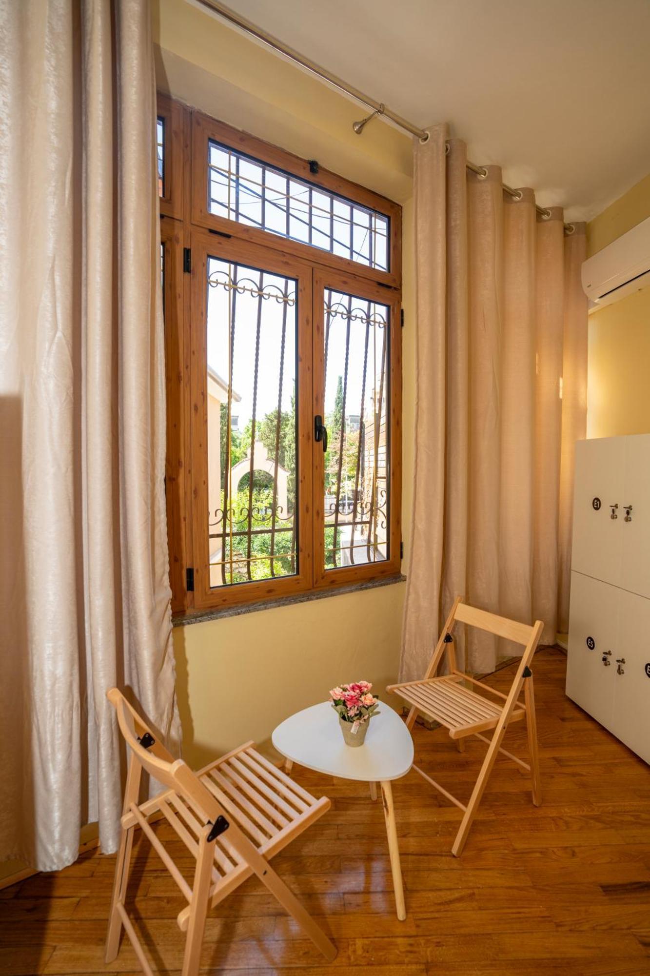 Terrace Hostel & Lounge Bar Shkodër Екстериор снимка
